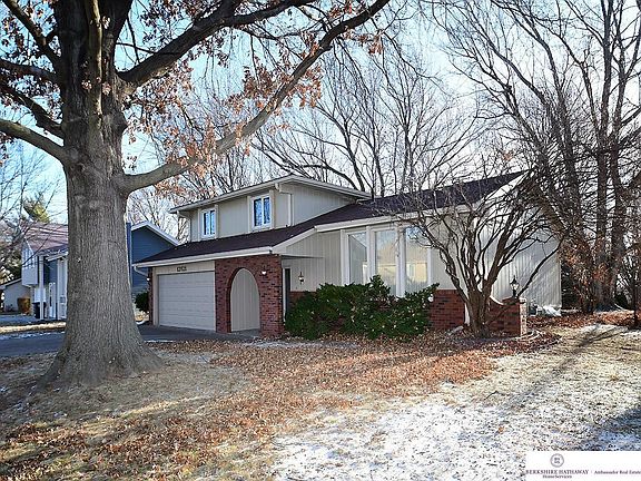 2nd image of 12621 Yates St