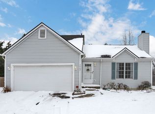7962 Windsome Ct, Blacklick, OH 43004