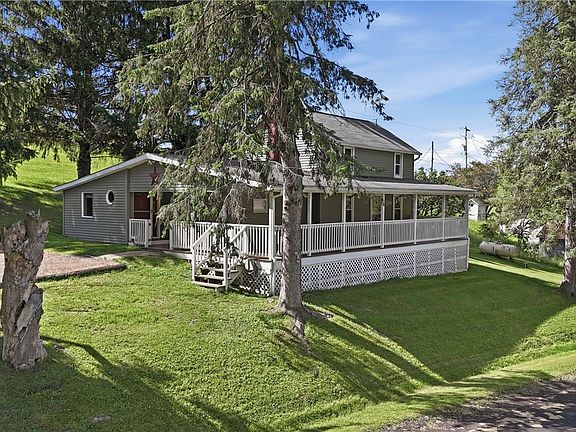 2nd image of 1024 Davis Rd