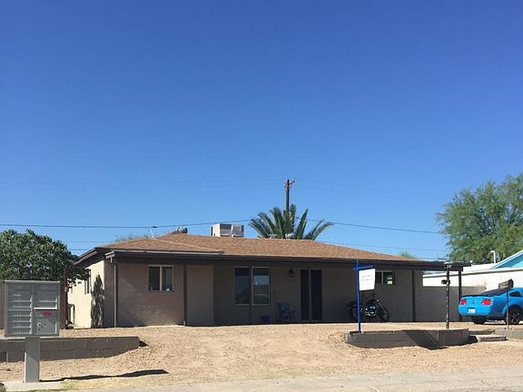 2nd image of 917 W Calle Sevilla