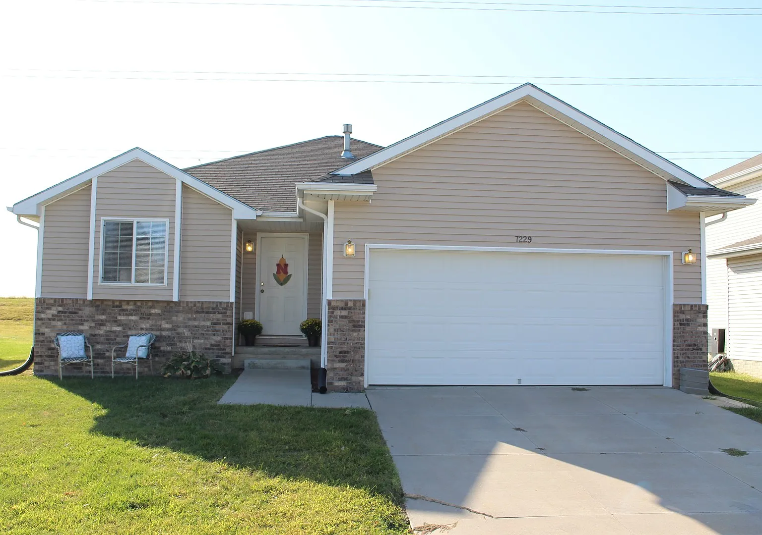 Great Home Close to New Schools and the Fallbrook YMCA — Photo 1
