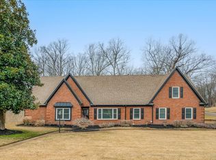 2045 Steeplebrook Dr, Cordova, TN 38016