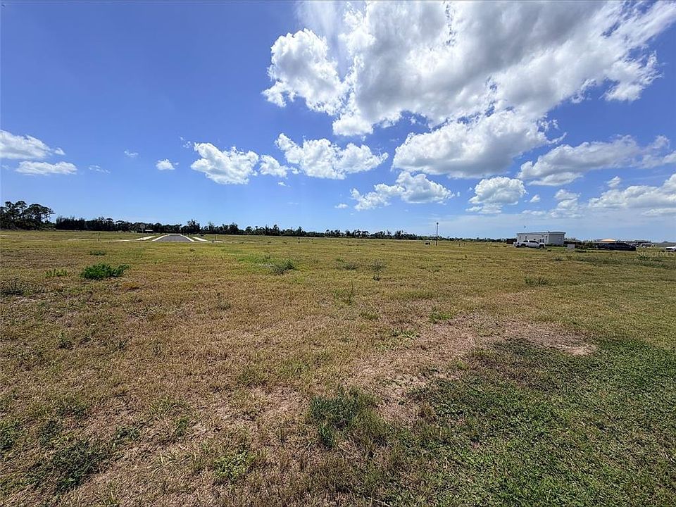 2nd image of 254 HOLLY BANK AVENUE LOT 4