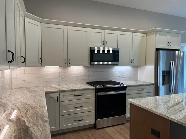 5541 Forestridge Way, Midland, MI 48642