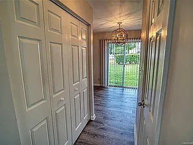 2 bed, 1.5 bath, 926 sqft, $1,400 — Photo 1