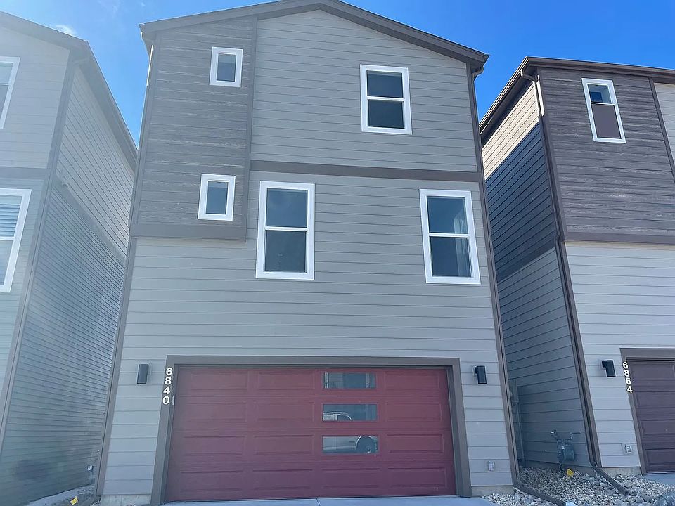 1st image of 6840 Starry Night Ln