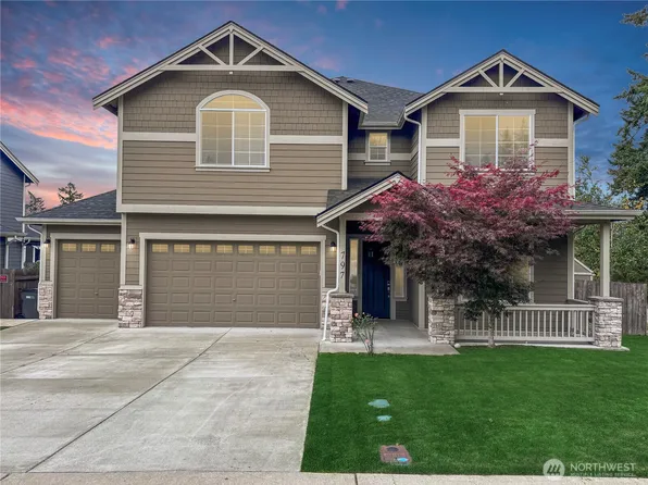 797 NW Ashford Loop, Bremerton, WA 98311