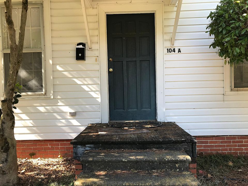 1st image of 104 Colonel Muldrow Dr APT A