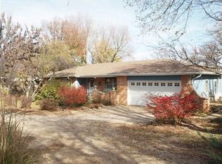 5820 N Bartley Rd, Salina, KS 67401