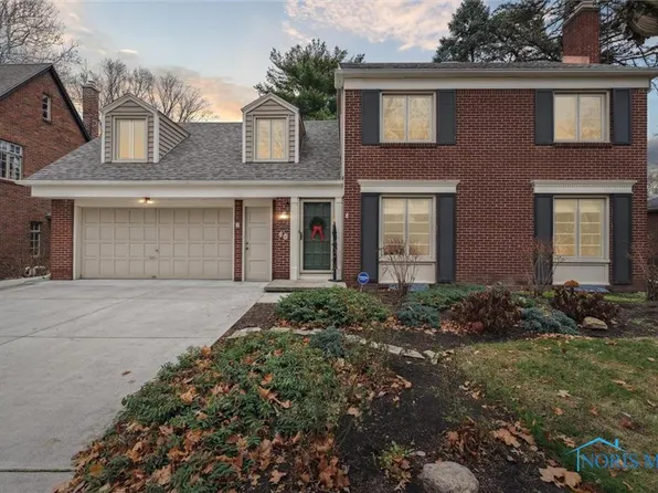 2804 Barrington Dr, Toledo, OH 43606
