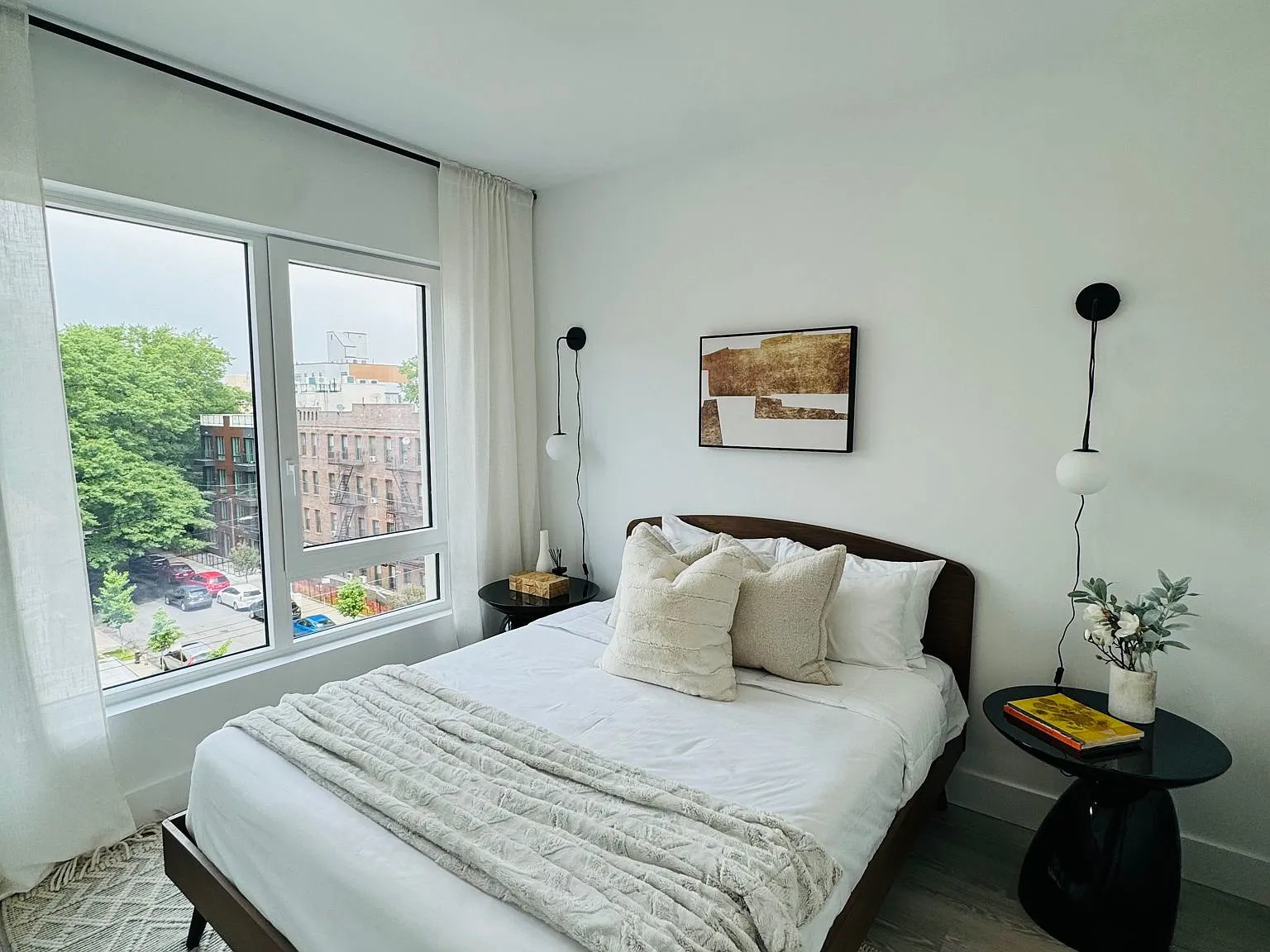706 East 32nd Street — Photo 3