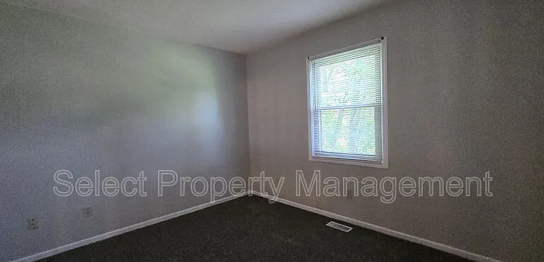 5424 Evard Rd — Photo 17