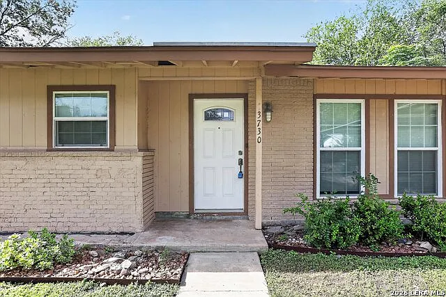 3730 La Sabre Dr — Photo 5