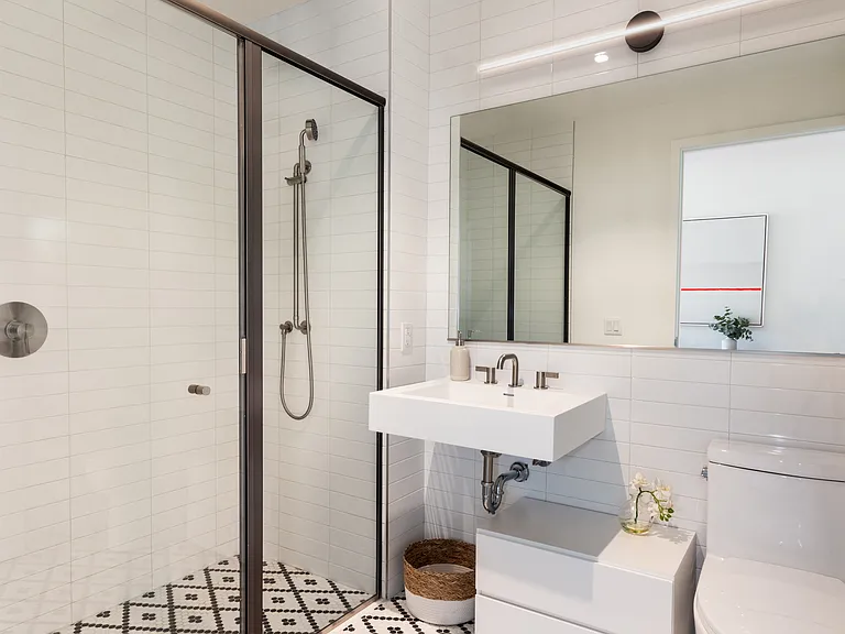 955 Sterling Pl #415 — Photo 9