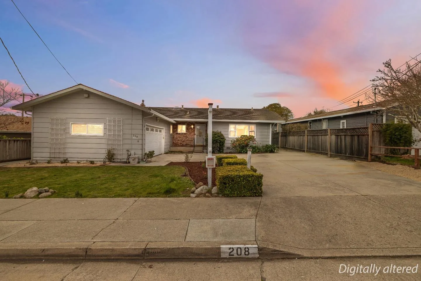 208 Germaine Ave photo 1