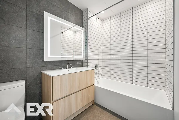 Rented by EXR | media 8