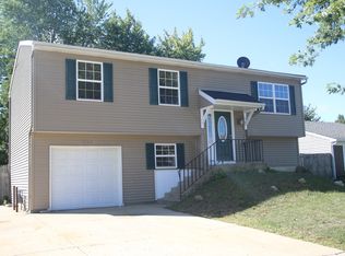 1854 Brighton Cir, Aurora, IL 60506