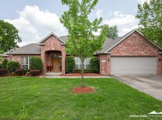 864 Onyx Ave, Springdale, AR 72764
