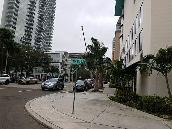 3rd image of 1 Beach Dr SE Unit 1812