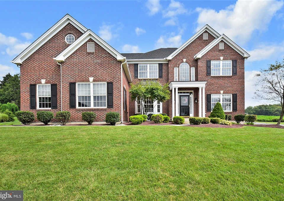 1st image of 4551 Shadowstone Dr