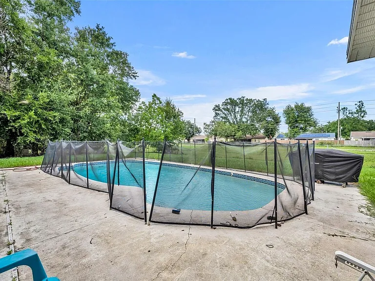 832 Valnera Ct — Photo 21