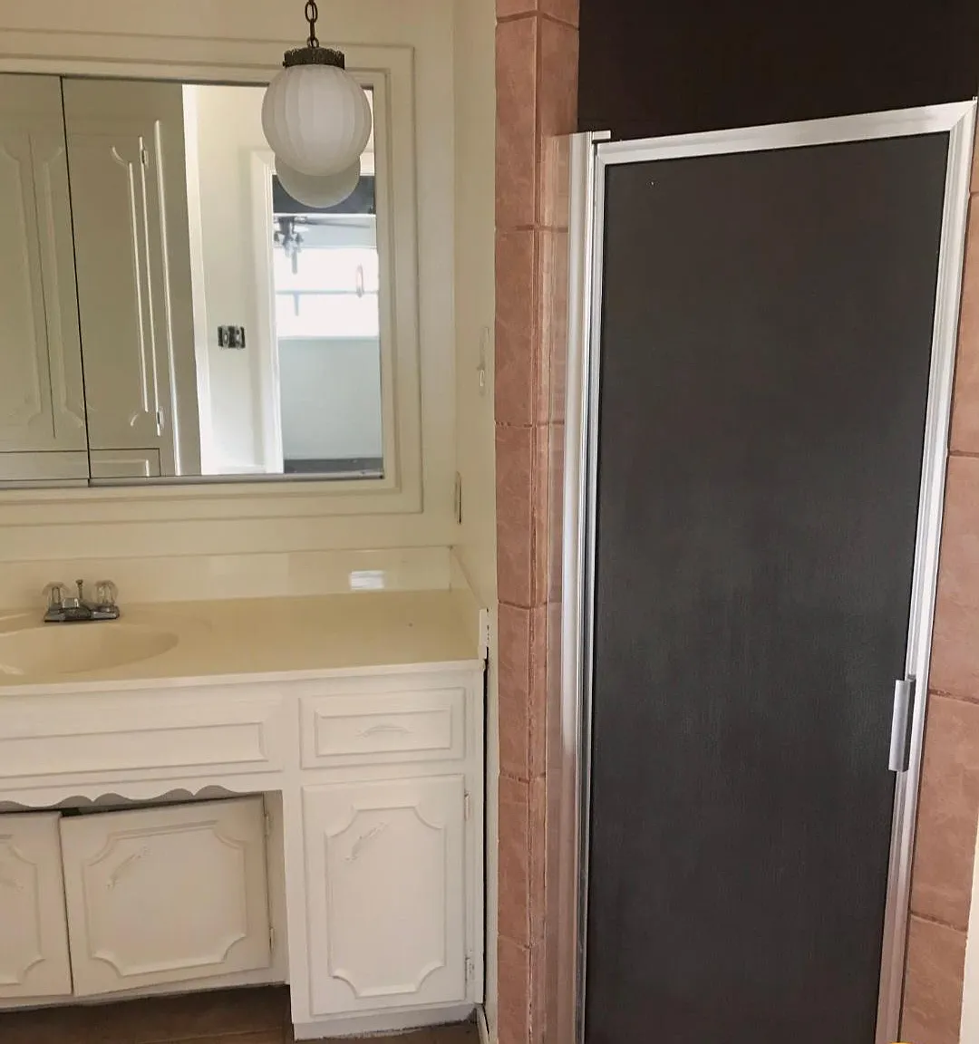 3 bed, 2356 sqft, $2,295 — Photo 4