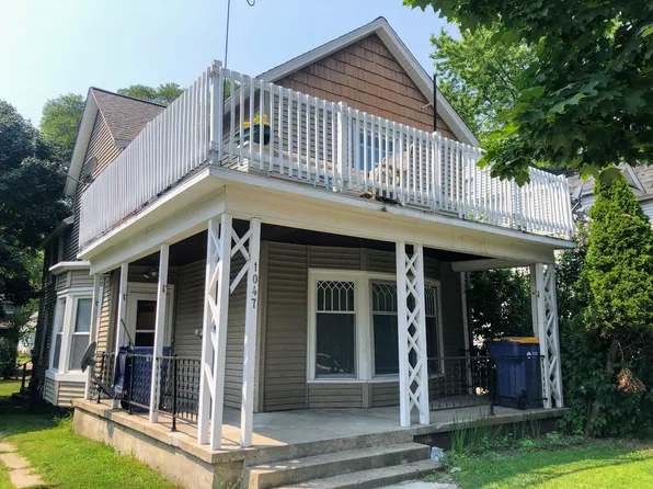 1045-1047 Alpine NW, 1045 Alpine Ave NW Side 2, Grand Rapids, MI 49504