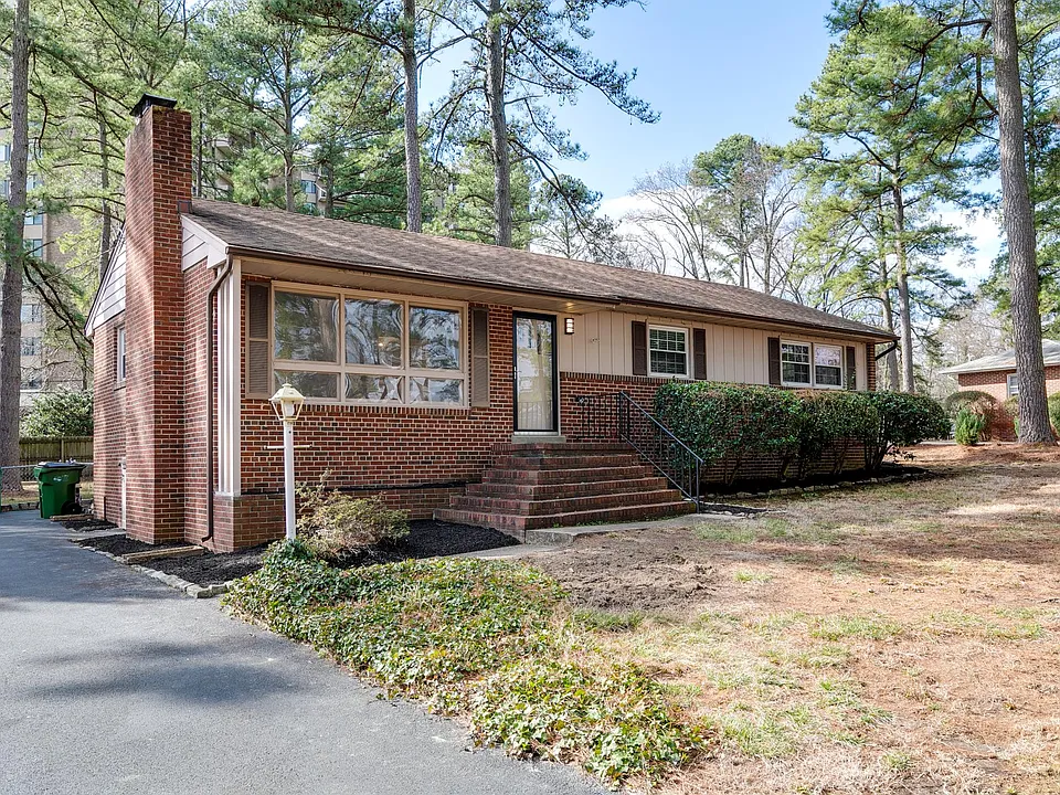 6817 Montauk Dr