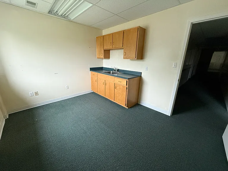 1230 Woodland Dr #208 — Photo 13