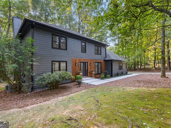 125 Marilyn Ct, Fayetteville, GA 30214