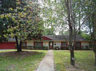 5037 Stanton Dr, Jackson, MS 39211
