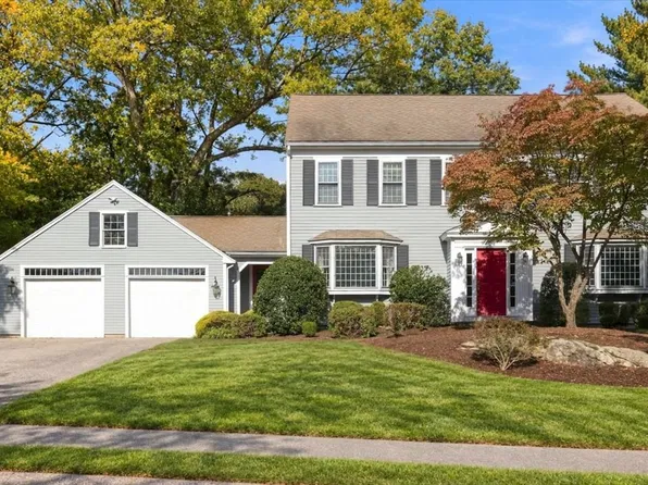 35 Myers Farm Rd, Hingham, MA 02043