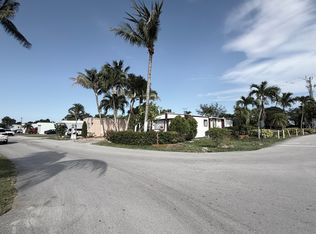 11201 SW 55th St #D-9, Hollywood, FL 33025