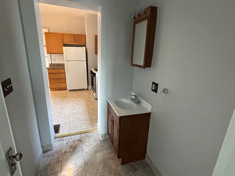 3554 Zumstein Ave #1 — Photo 6