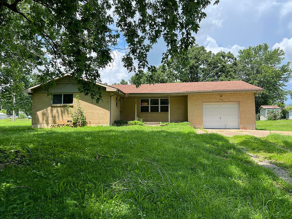 1st image of 535 E Jefferson Street