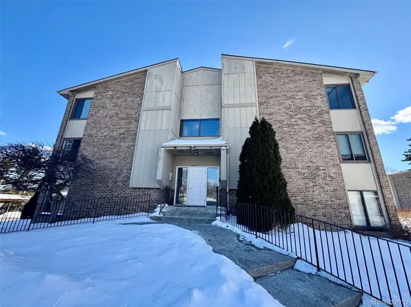 30515 W Forteen Mile Rd APT 37, Farmington, MI 48334
