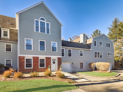 19 Prospect Rdg APT 9, Ridgefield, CT, 06877