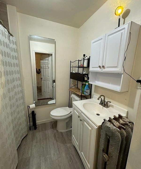 1st image of 42 Park Ave APT 3