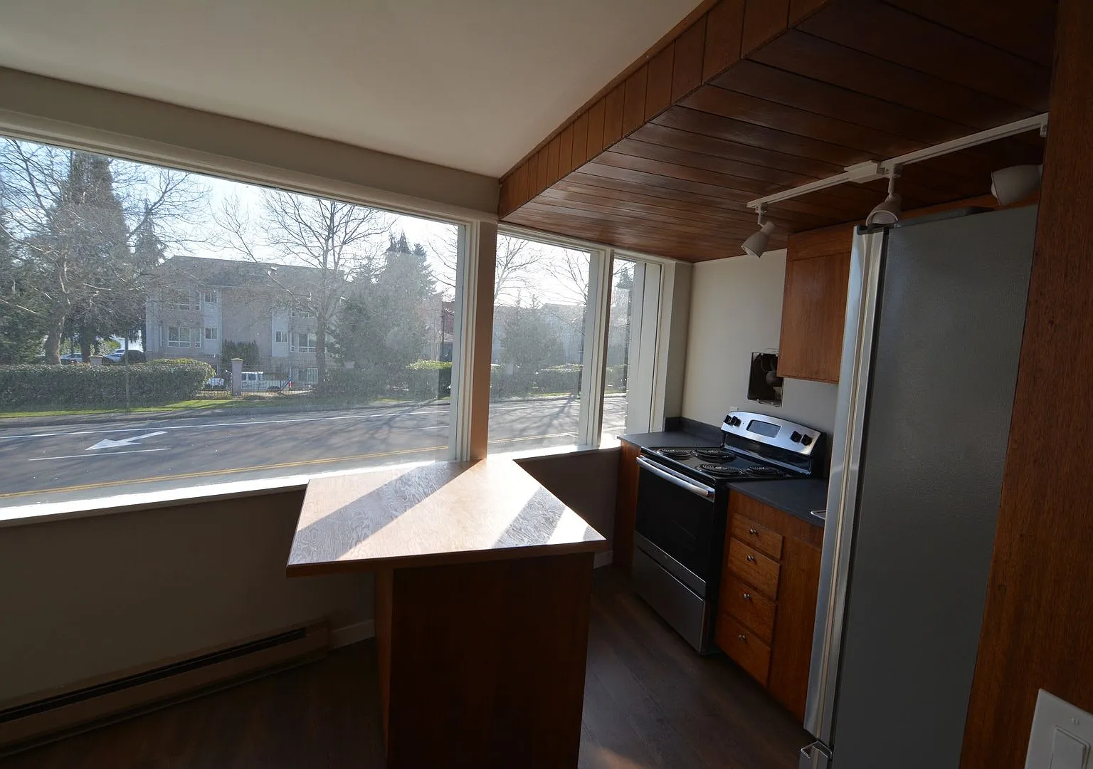 11429 Rainier Ave S — Photo 4