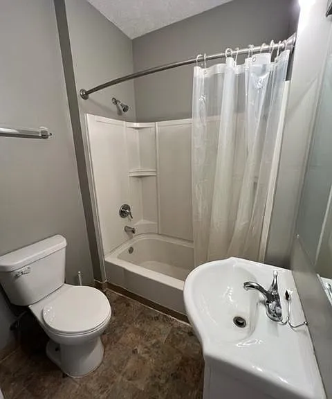5119 Huntington Ave — Photo 6