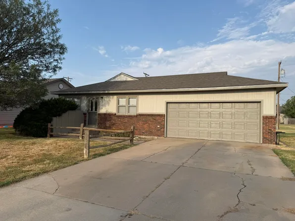3118 Stone St, Great Bend, KS 67530