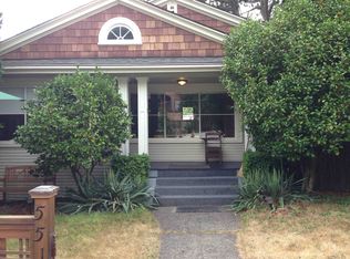 5519 30th Ave NE, Seattle, WA 98105