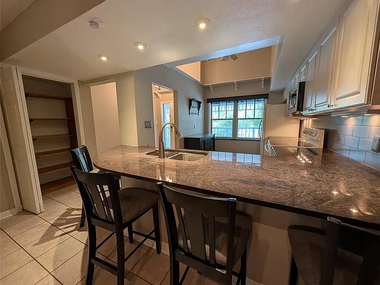2577 Dolly Bay Dr #302 — Photo 7