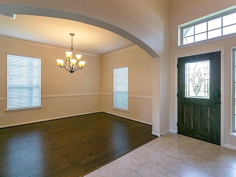 2919 Iris Gable Ct — Photo 8