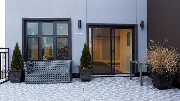 Rented by Nooklyn NYC LLC | media 62