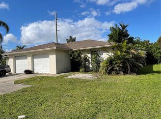 213 Cape Coral Pkwy W, Cape Coral, FL 33914