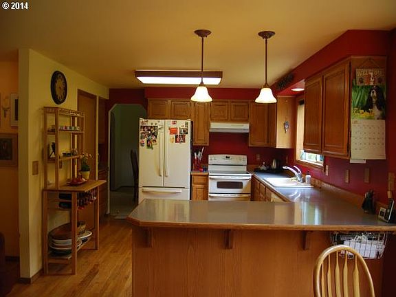5th image of 22305 NE 209th Ave