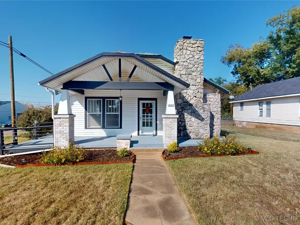 302 E Oklahoma Ave, Sulphur, OK 73086