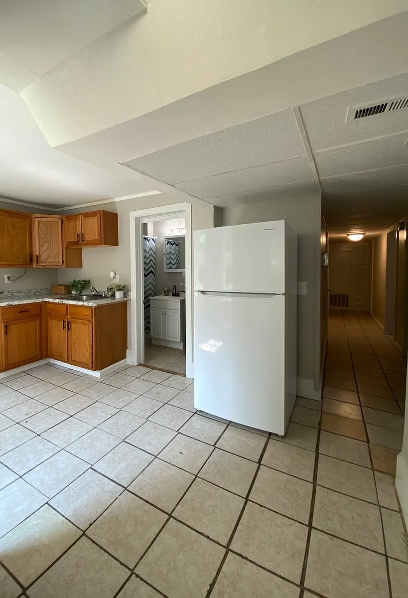 New stainless refrigerator installed! - 174 Fort Pleasant Ave #B