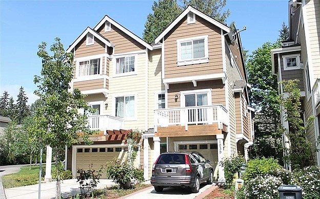 1st image of 1039 156th Ave NE